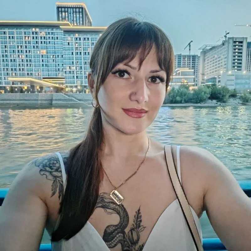 Alice_Vixen__ — FansOnlyX creator profile