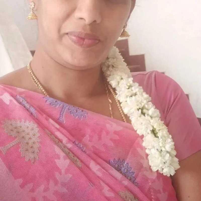 Tamil_Ishu — FansOnlyX creator profile