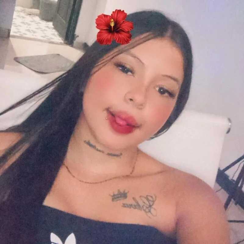 Adara-White — FansOnlyX creator profile