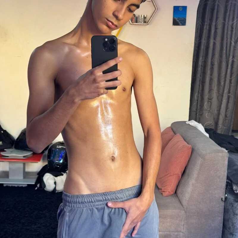 Heiden_hot_ — FansOnlyX creator profile