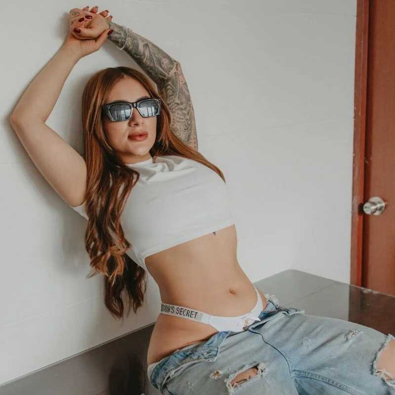 cami_cruzz — FansOnlyX creator profile