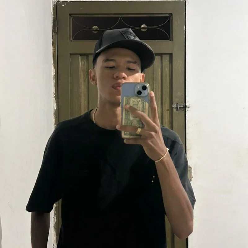 damian_mendez441 — FansOnlyX creator profile