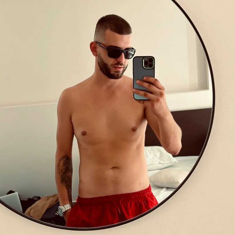 Pablo_Hornyguy95 — FansOnlyX creator profile