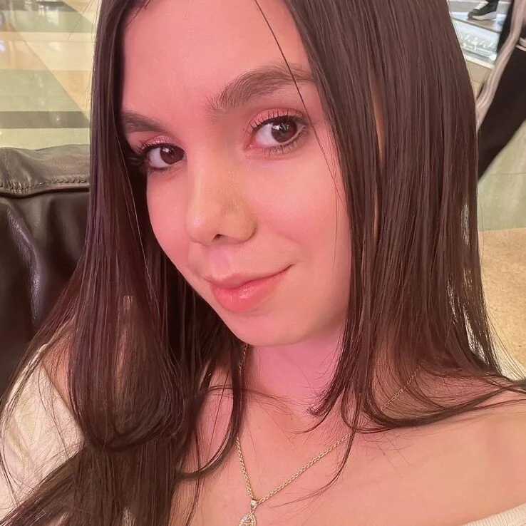 isabella_gomez11 — FansOnlyX creator profile