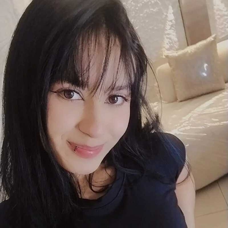 Aleja_r_ — FansOnlyX creator profile