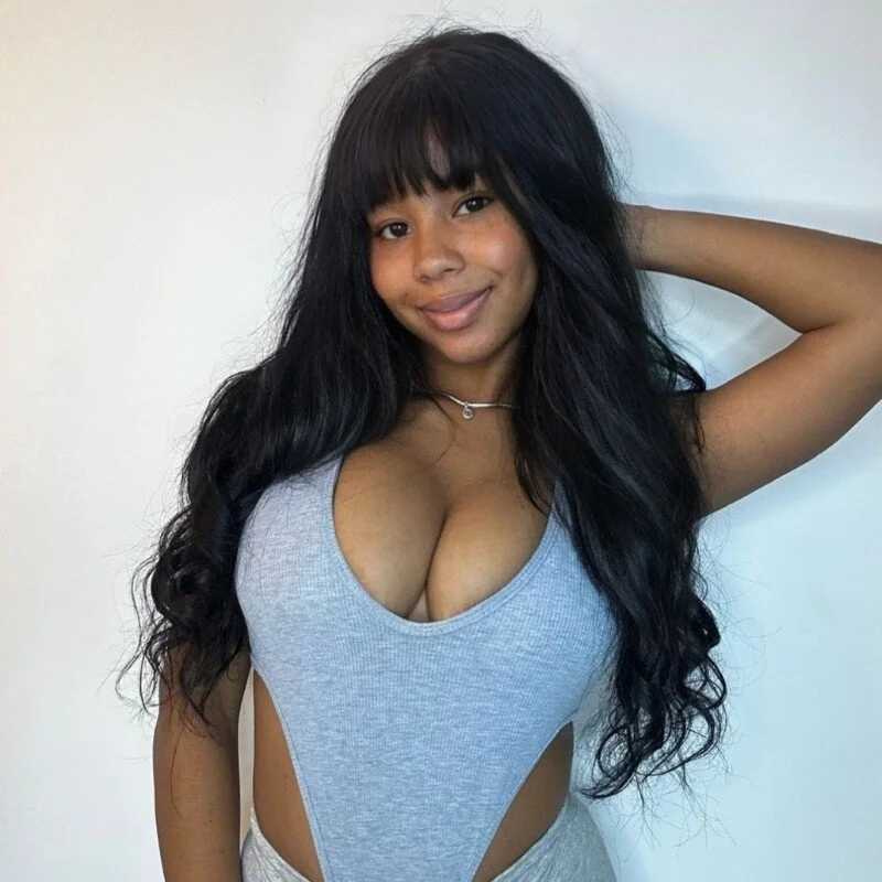 Giulia_valencia — FansOnlyX creator profile