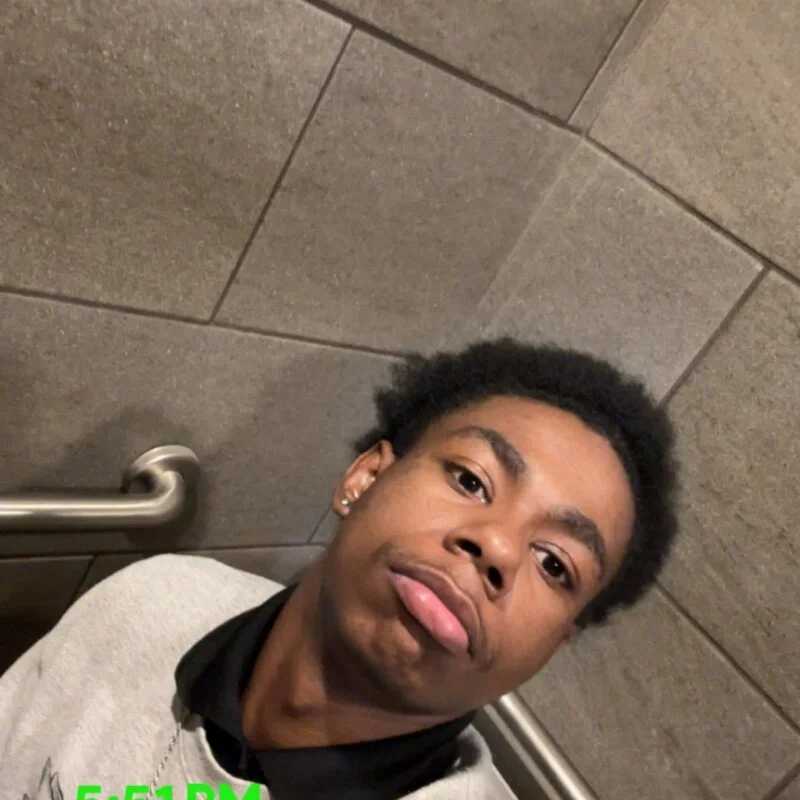 taelurks — FansOnlyX creator profile
