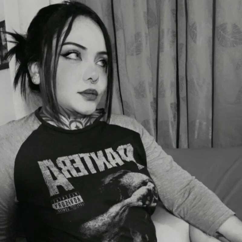 honey_mooon — FansOnlyX creator profile