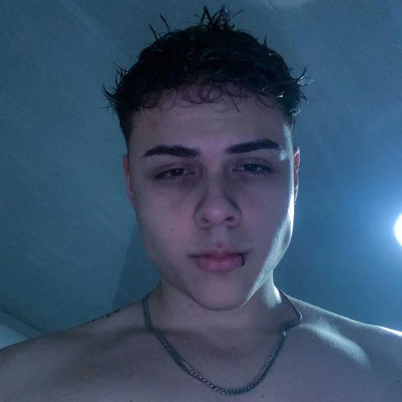 odin_blake — FansOnlyX creator profile