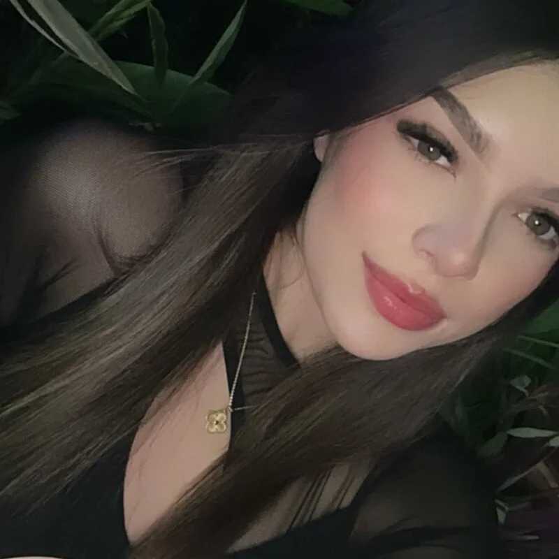 Dolly_Harrington — FansOnlyX creator profile