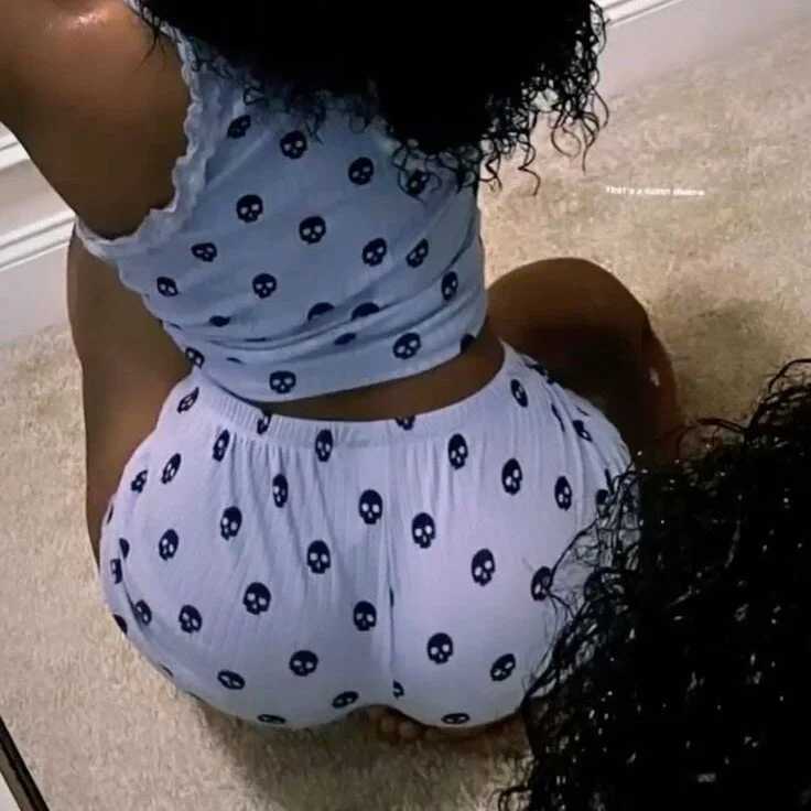 Ebony_curvy20 — FansOnlyX creator profile
