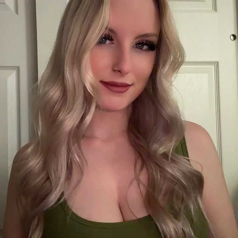 annallise — FansOnlyX creator profile