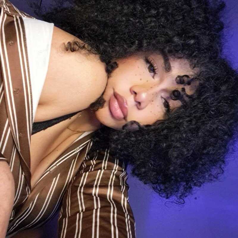 Yerystar — FansOnlyX creator profile