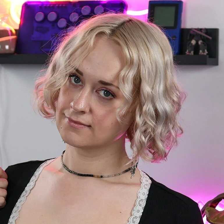 xzoeyryanx — FansOnlyX creator profile