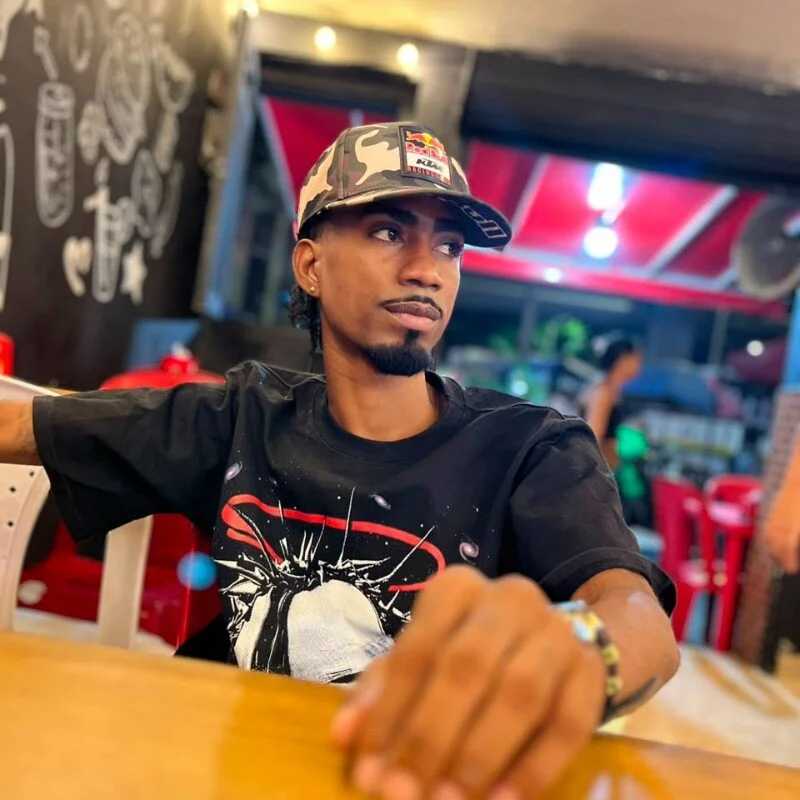 soypleve — FansOnlyX creator profile