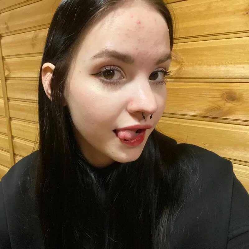 lumySwift — FansOnlyX creator profile