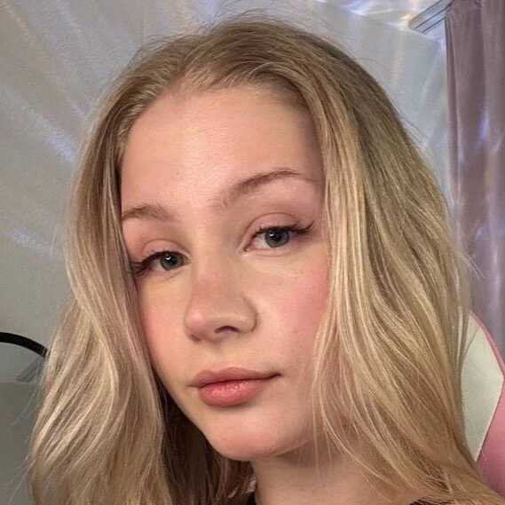 Eva_Davi — FansOnlyX creator profile