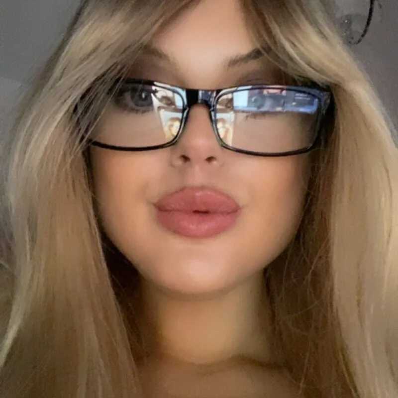 ChristieBlace — FansOnlyX creator profile