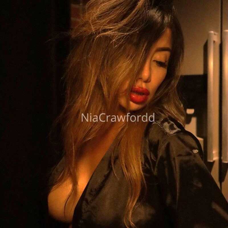 NiaCrawfordd — FansOnlyX creator profile