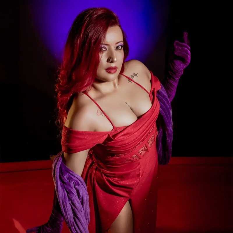 LilyyBigAss — FansOnlyX creator profile