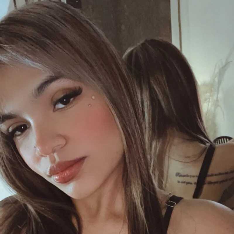 karina_gomez_18 — FansOnlyX creator profile
