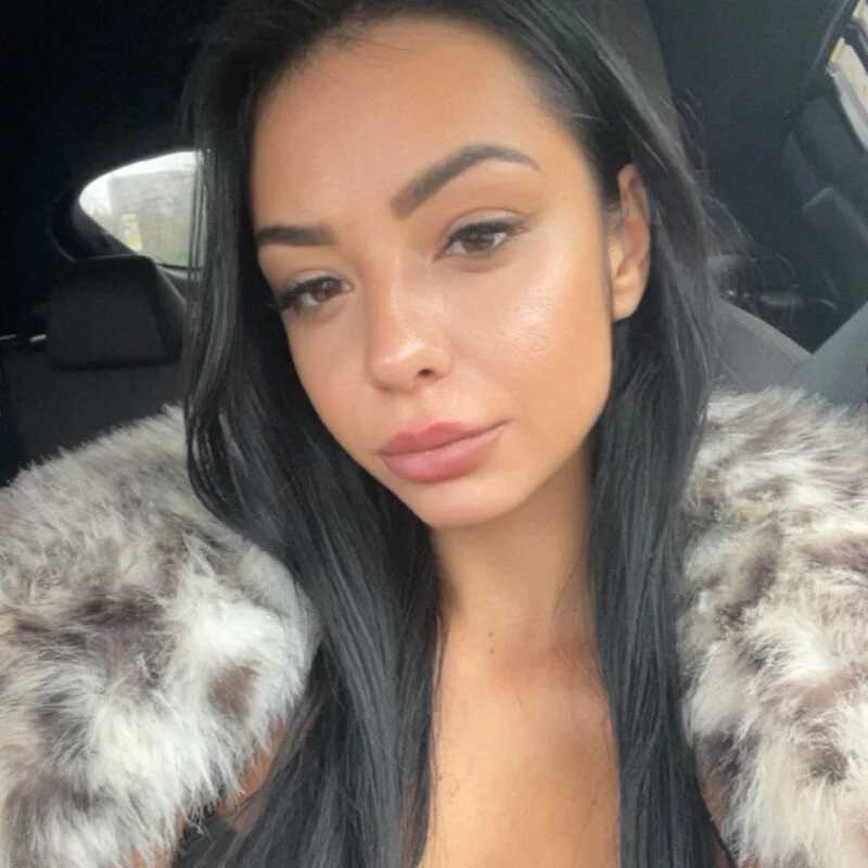Sienna_Summers — FansOnlyX creator profile