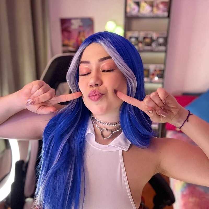 Emmy_Ruiz — FansOnlyX creator profile