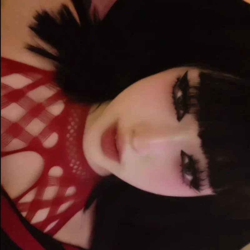 lil_calcifer — FansOnlyX creator profile