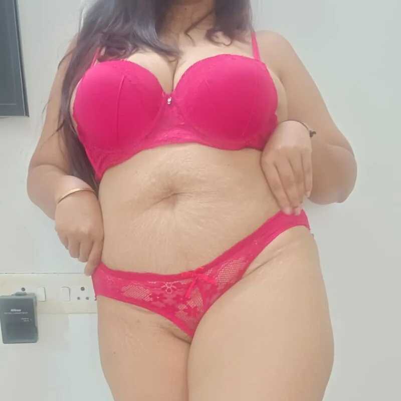 neha_rohan12 — FansOnlyX creator profile