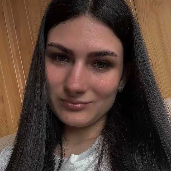 Karisha01 — FansOnlyX creator profile