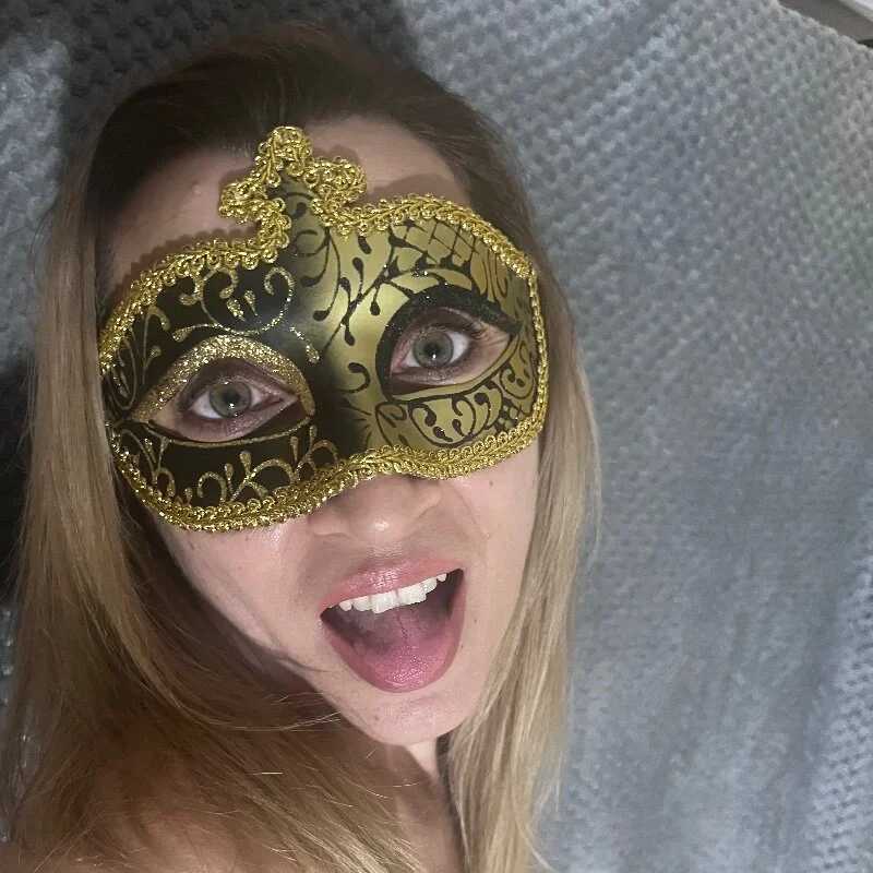 SexyMamiVee — FansOnlyX creator profile