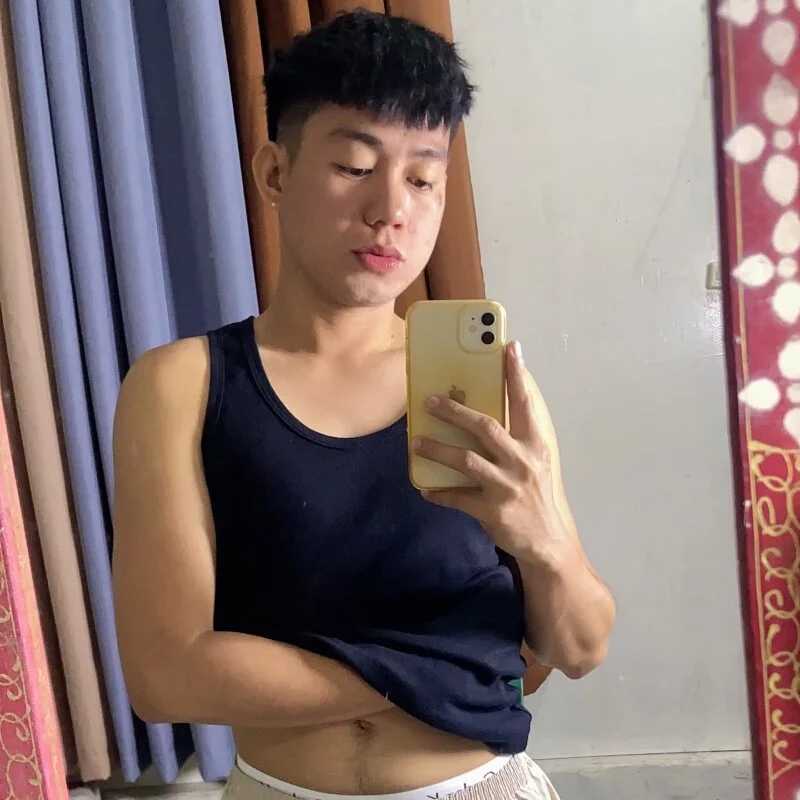 xshyboyx — FansOnlyX creator profile