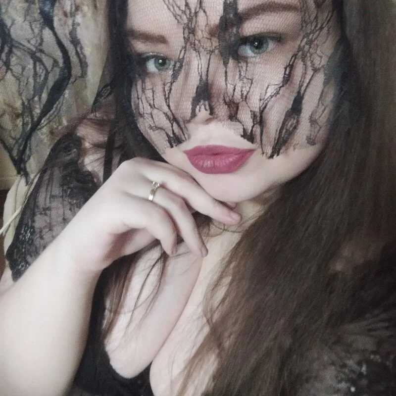 Sweet_BellaSexx — FansOnlyX creator profile