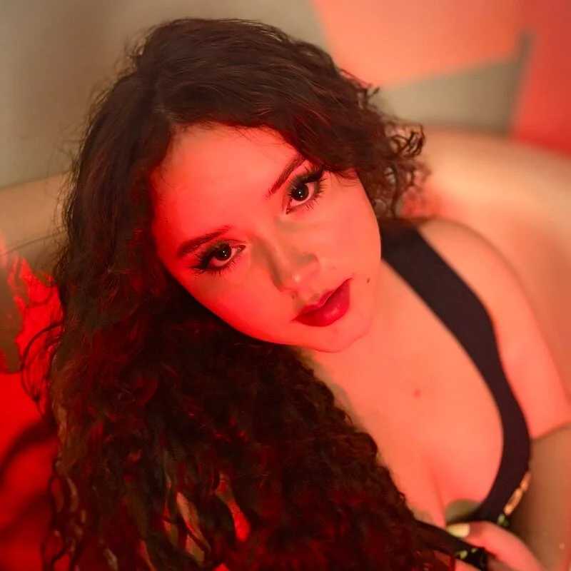 Ally_belle — FansOnlyX creator profile
