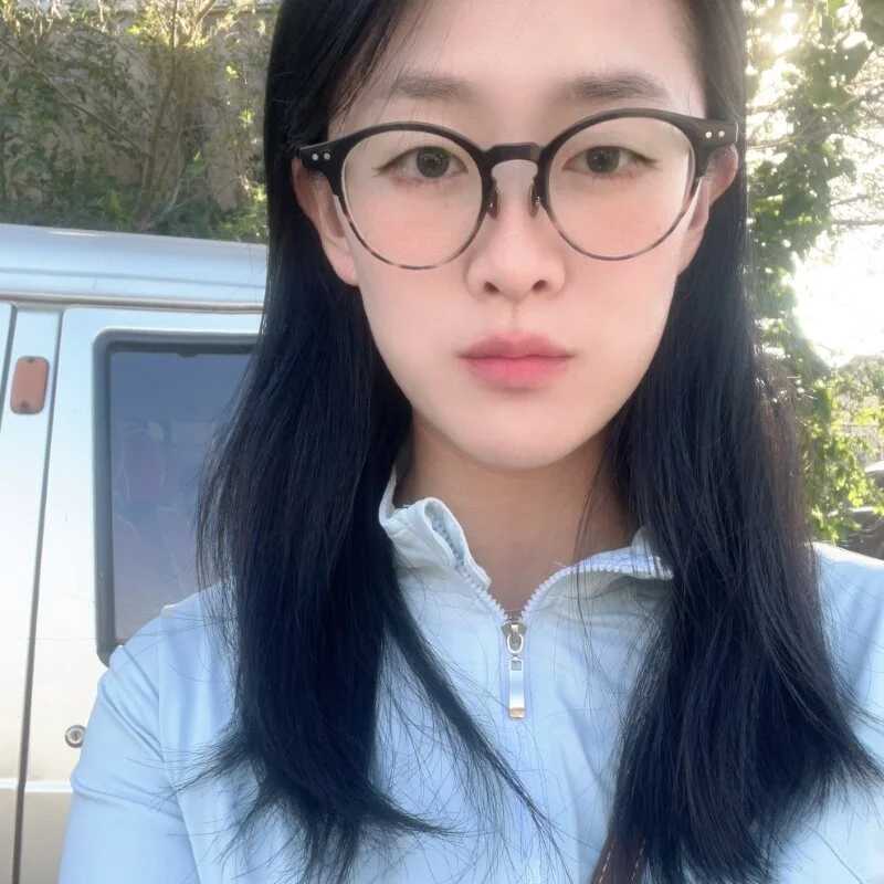 tongtongwang — FansOnlyX creator profile