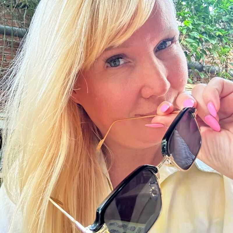 EmmaInLove23 — FansOnlyX creator profile