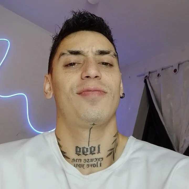 alejo_greyx — FansOnlyX creator profile