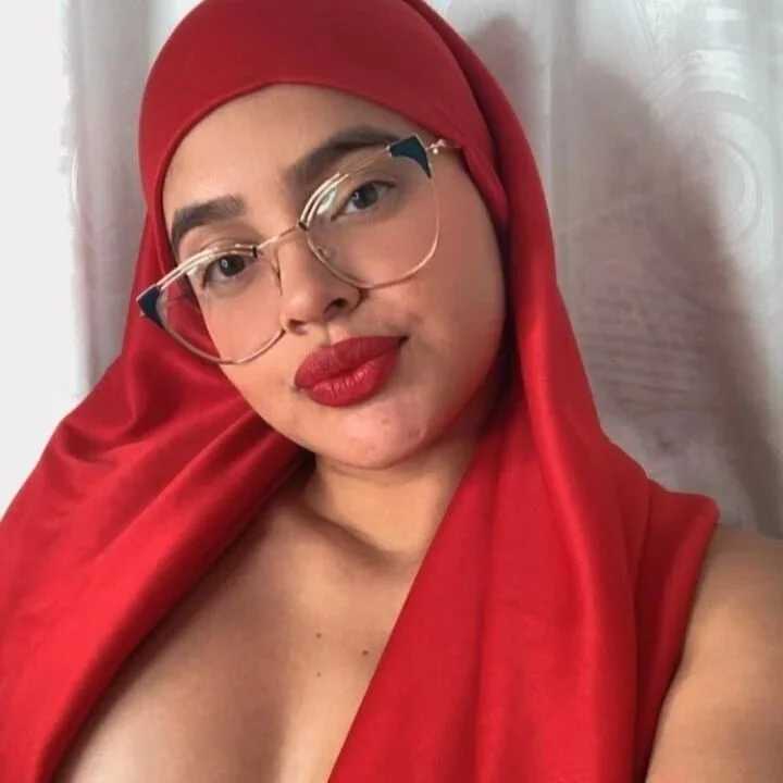 aisha-sajady — FansOnlyX creator profile