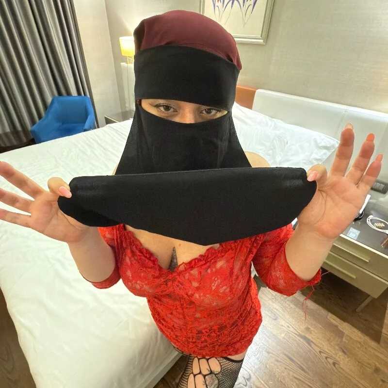 holly_hijab_jelly — FansOnlyX creator profile