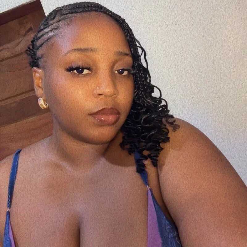 Jasmine_blu — FansOnlyX creator profile