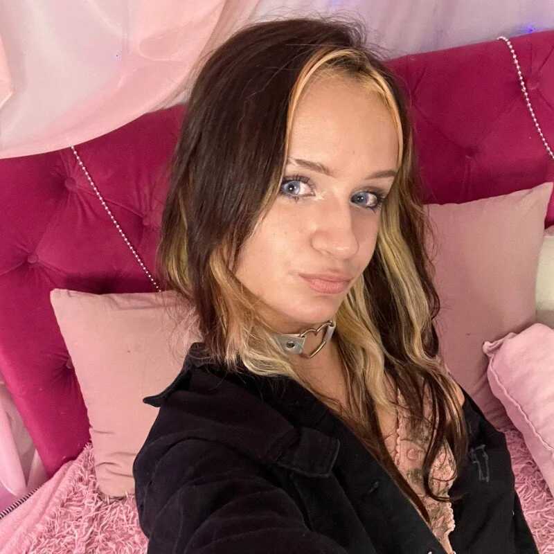 agata_cristee — FansOnlyX creator profile