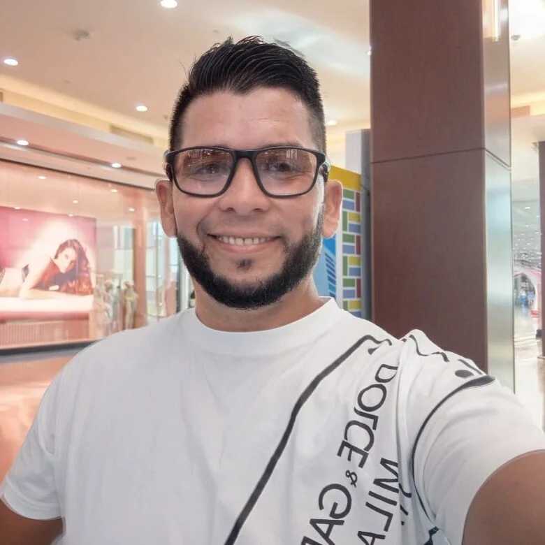 tomalo_12 — FansOnlyX creator profile