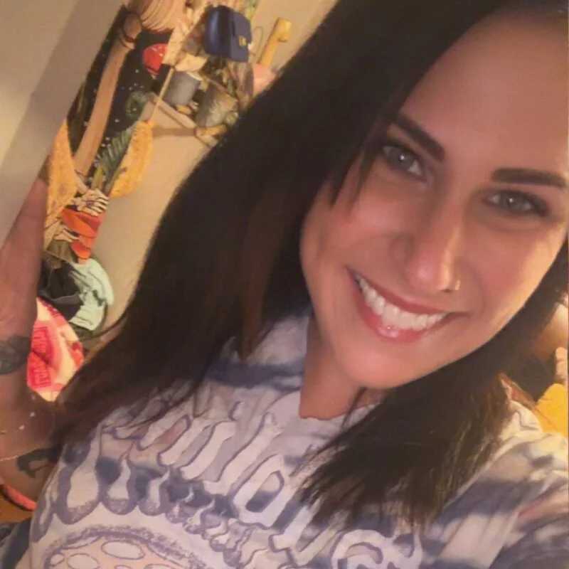 UrMilfy01 — FansOnlyX creator profile