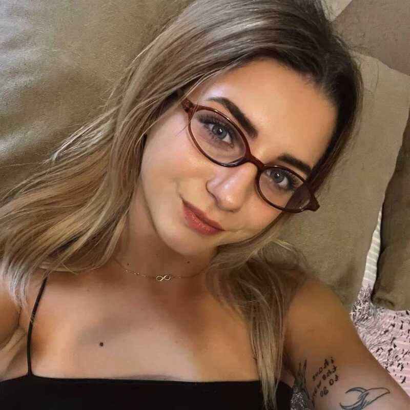 MilaMilkEyes — FansOnlyX creator profile