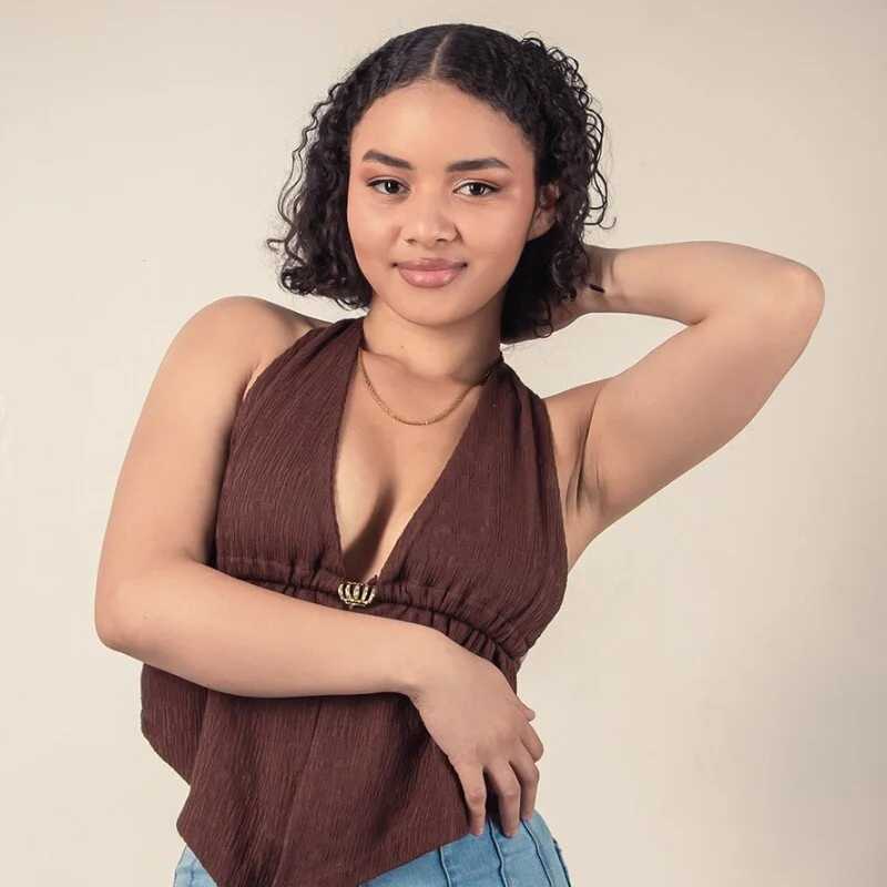 Lorene_Saenz — FansOnlyX creator profile