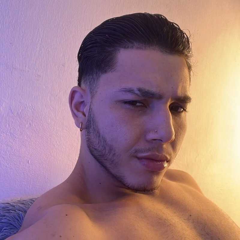 Maxx_valiant — FansOnlyX creator profile