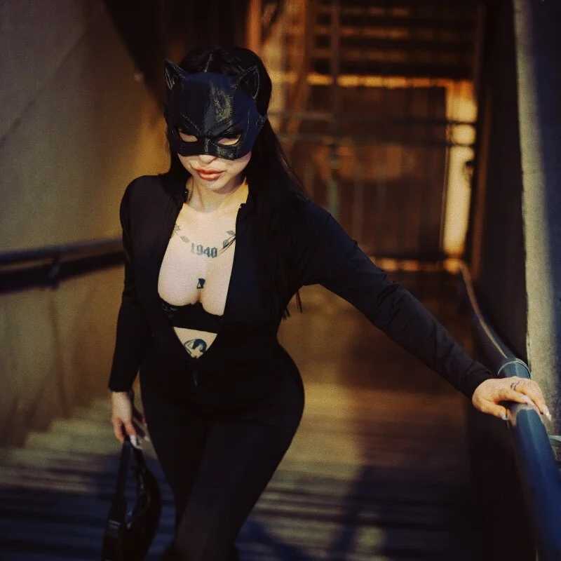 Sasha-Bloom — FansOnlyX creator profile