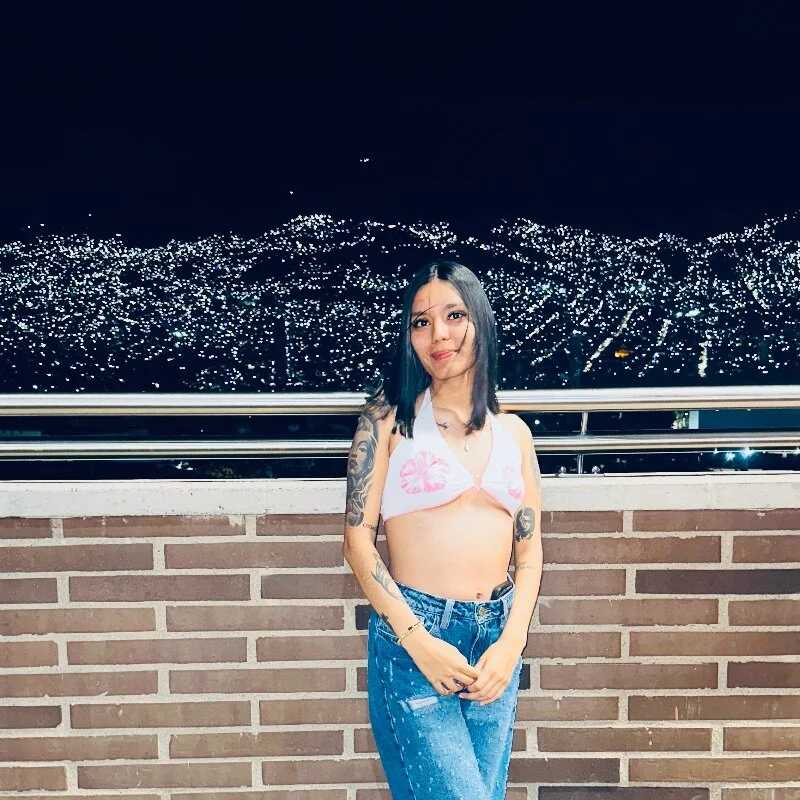 Chloe_ferrer — FansOnlyX creator profile