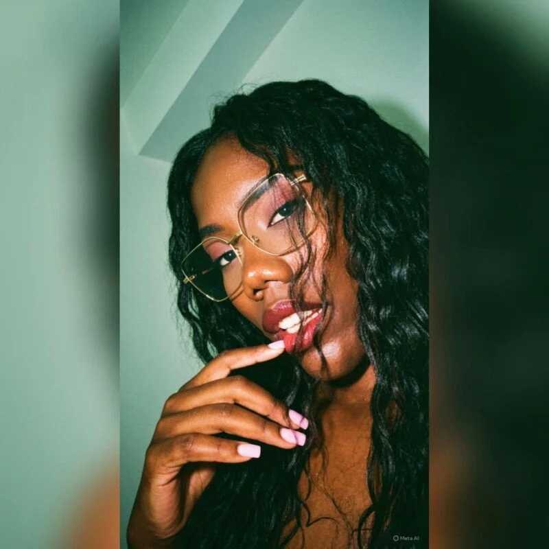 Alaia_Colins — FansOnlyX creator profile