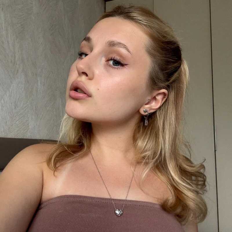 LorriMonz — FansOnlyX creator profile